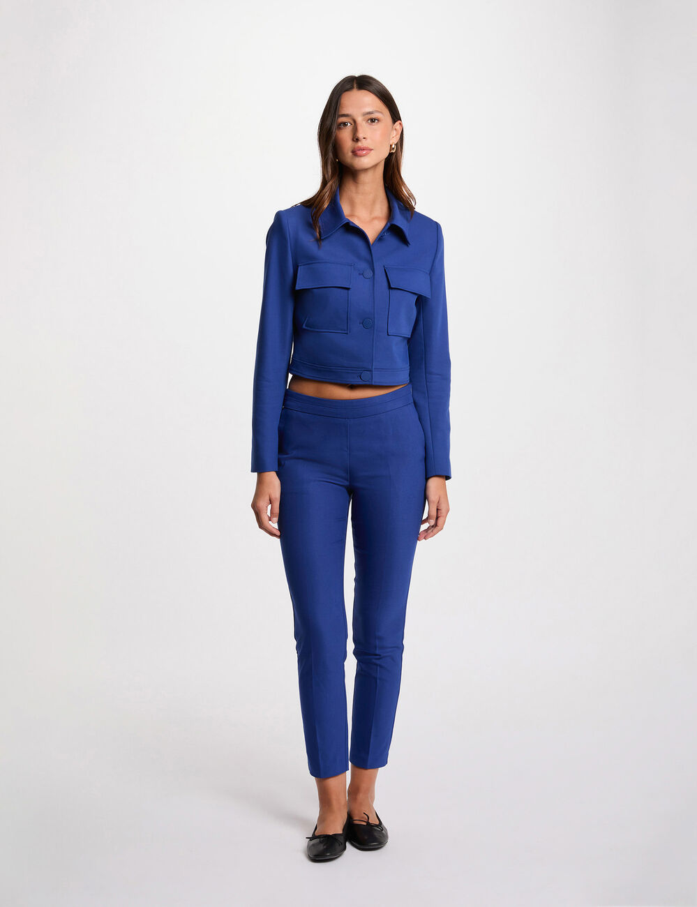 Kurze Jacke mit Knöpfen elektrisch blau damen