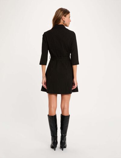Robe courte ajust&eacute;e noir femme