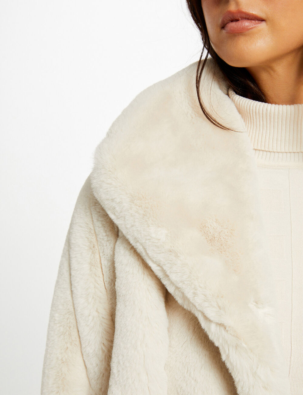 Manteau imitation fourrure ivoire femme
