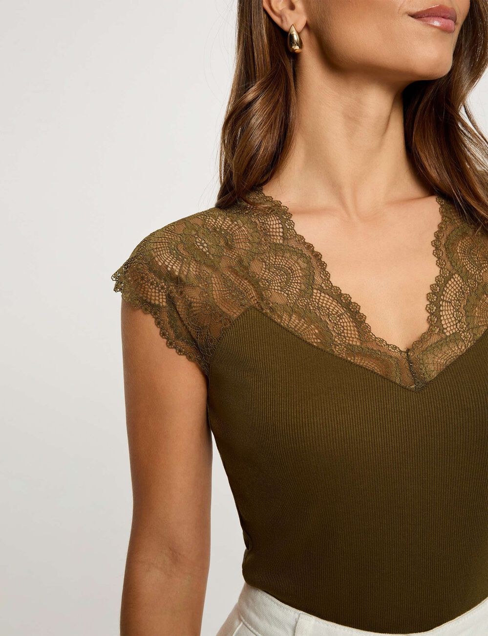 T-Shirt mit kurzen &Auml;rmeln khakigr&uuml;n damen