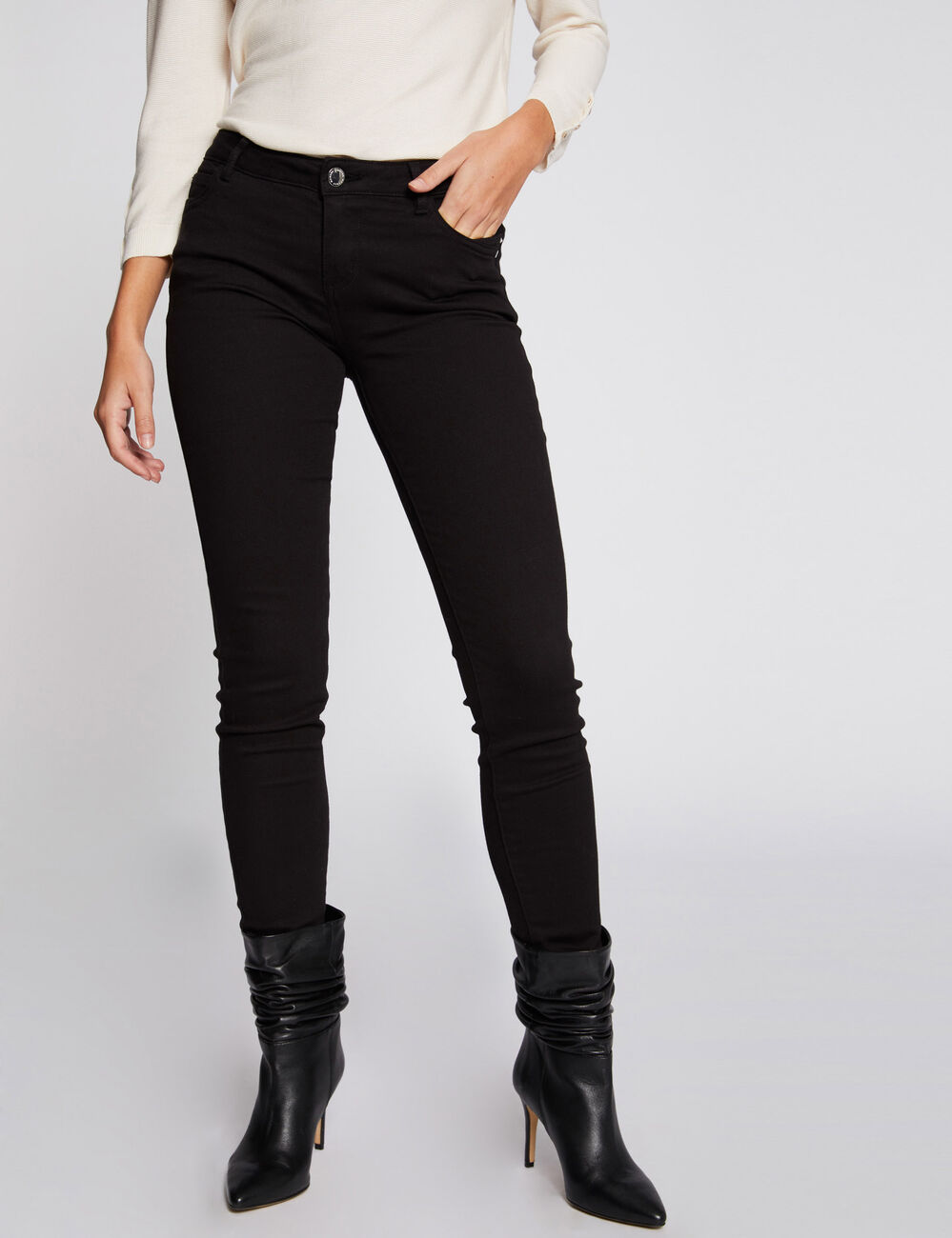 R&ouml;hrenhose mit niedriger Taille schwarz damen