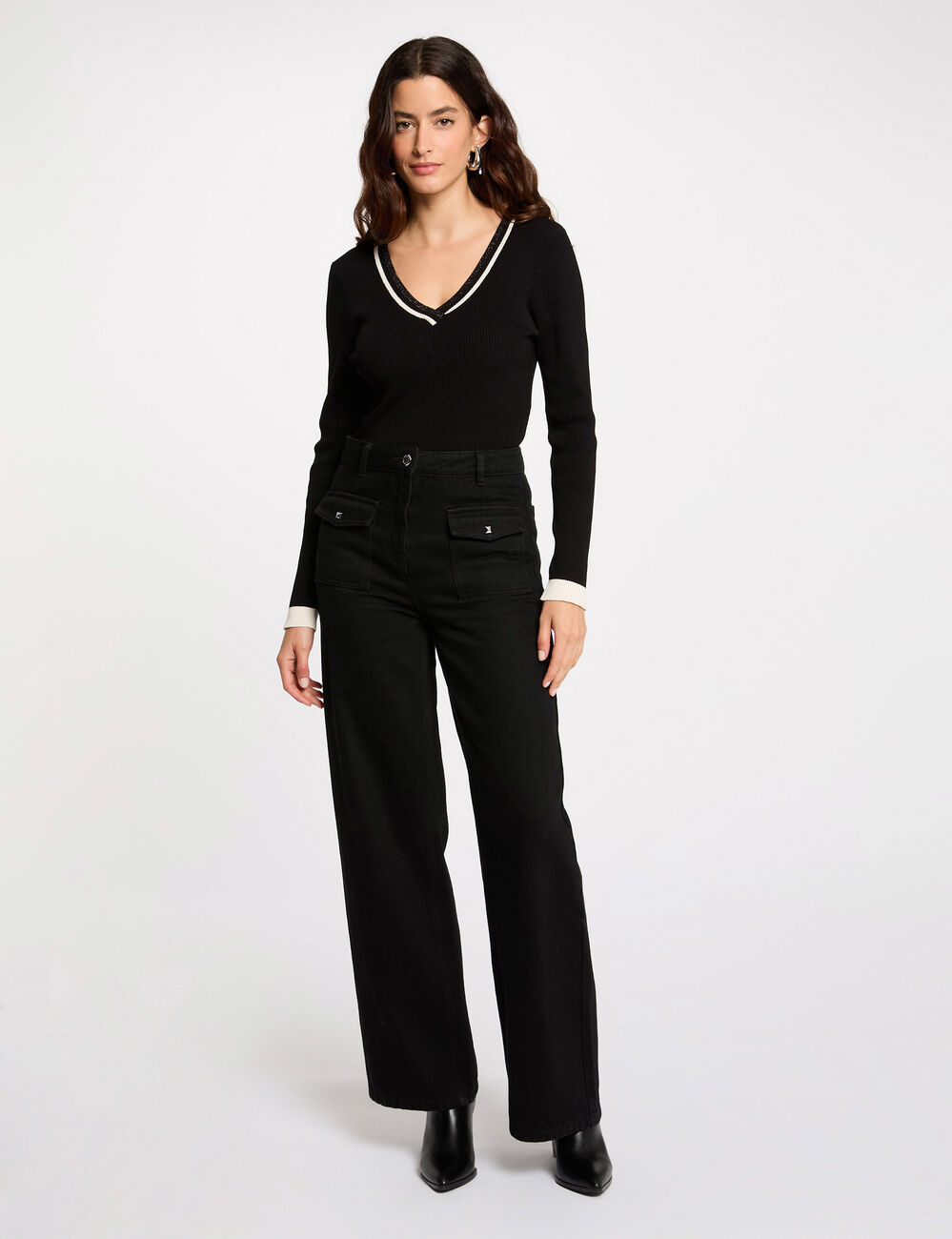 Pull manches longues col en V noir femme