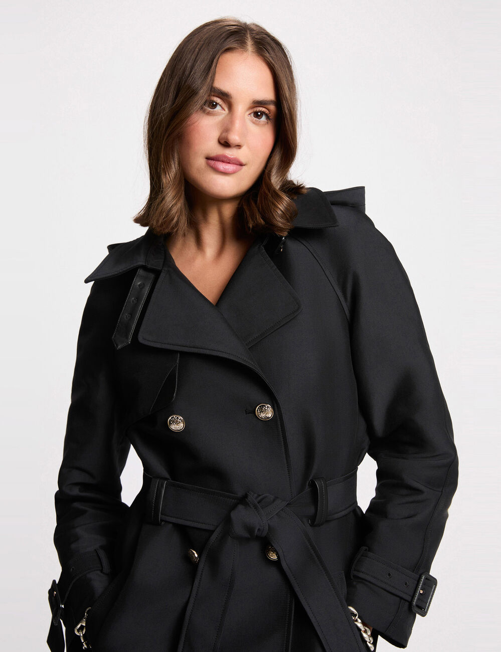 Trench mi-long &agrave; capuche noir femme