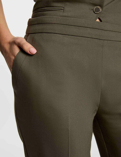 Zigarettenhose mit Abnähern khakigrün damen