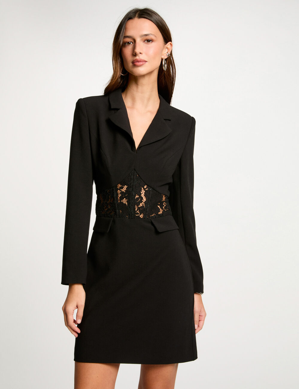 Kurzes Kleid mit Spitze schwarz damen