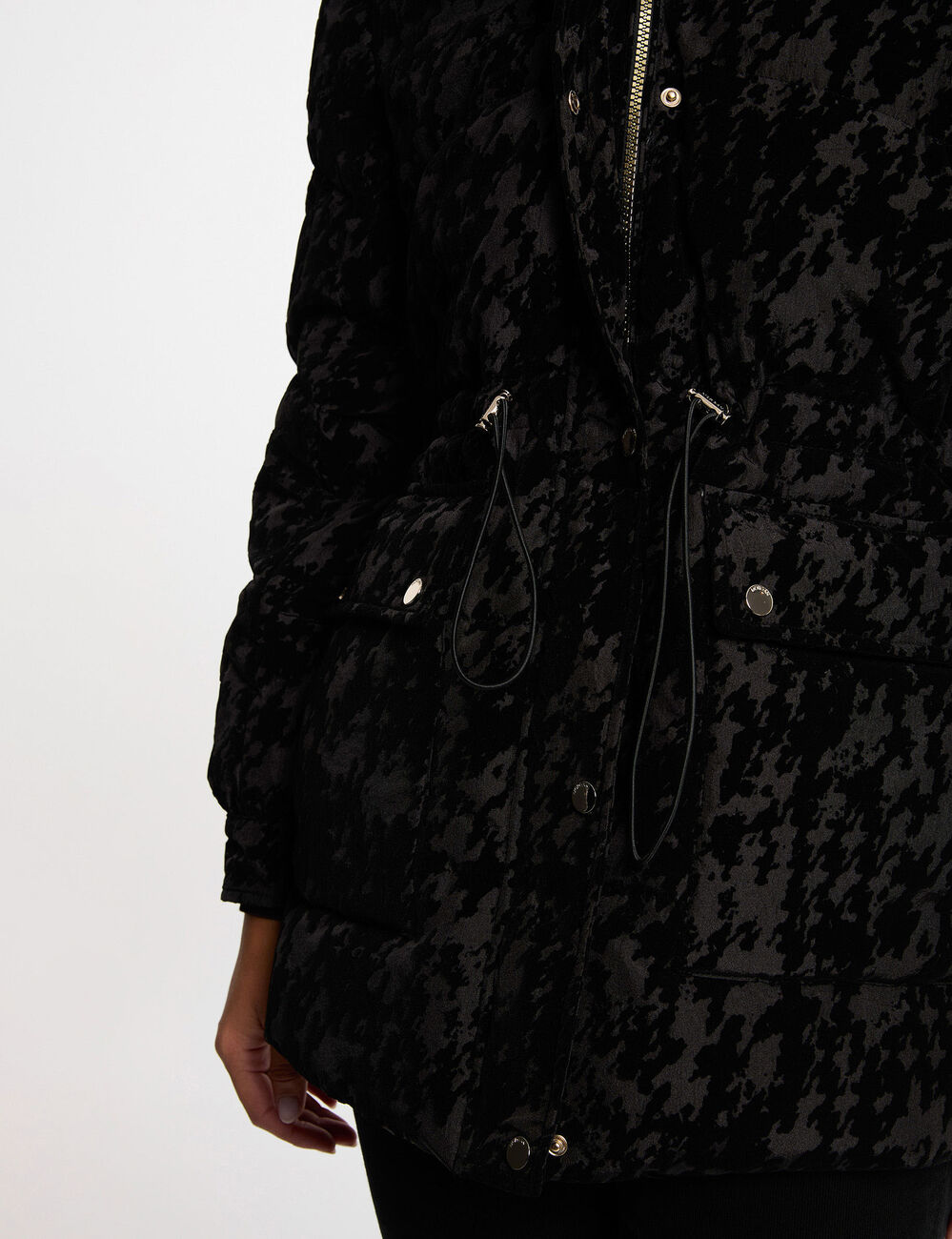 Samt-Daunenjacke schwarz damen
