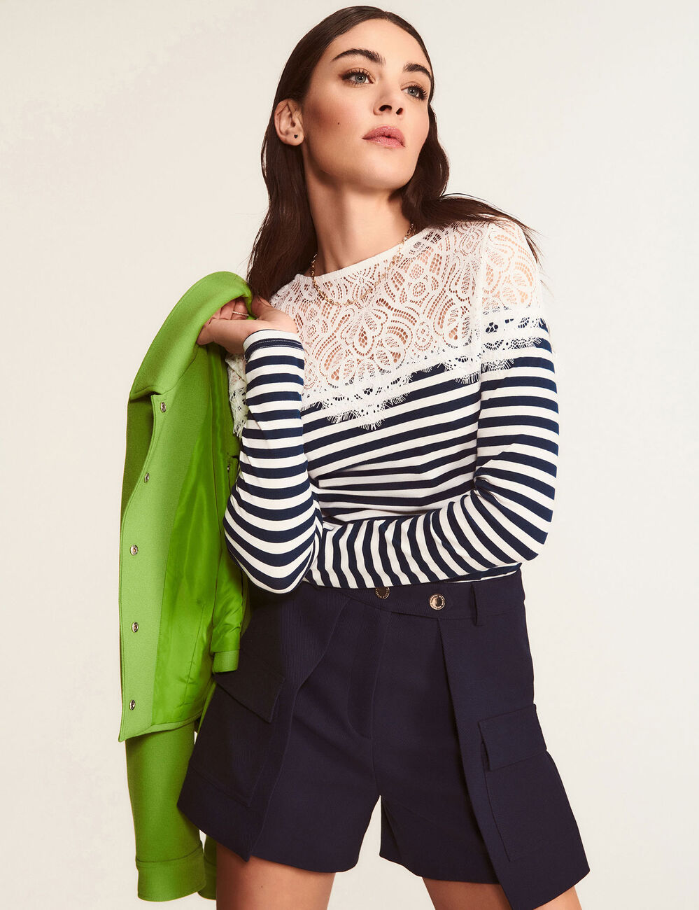 Gestreiftes Langarm-T-Shirt weiss damen