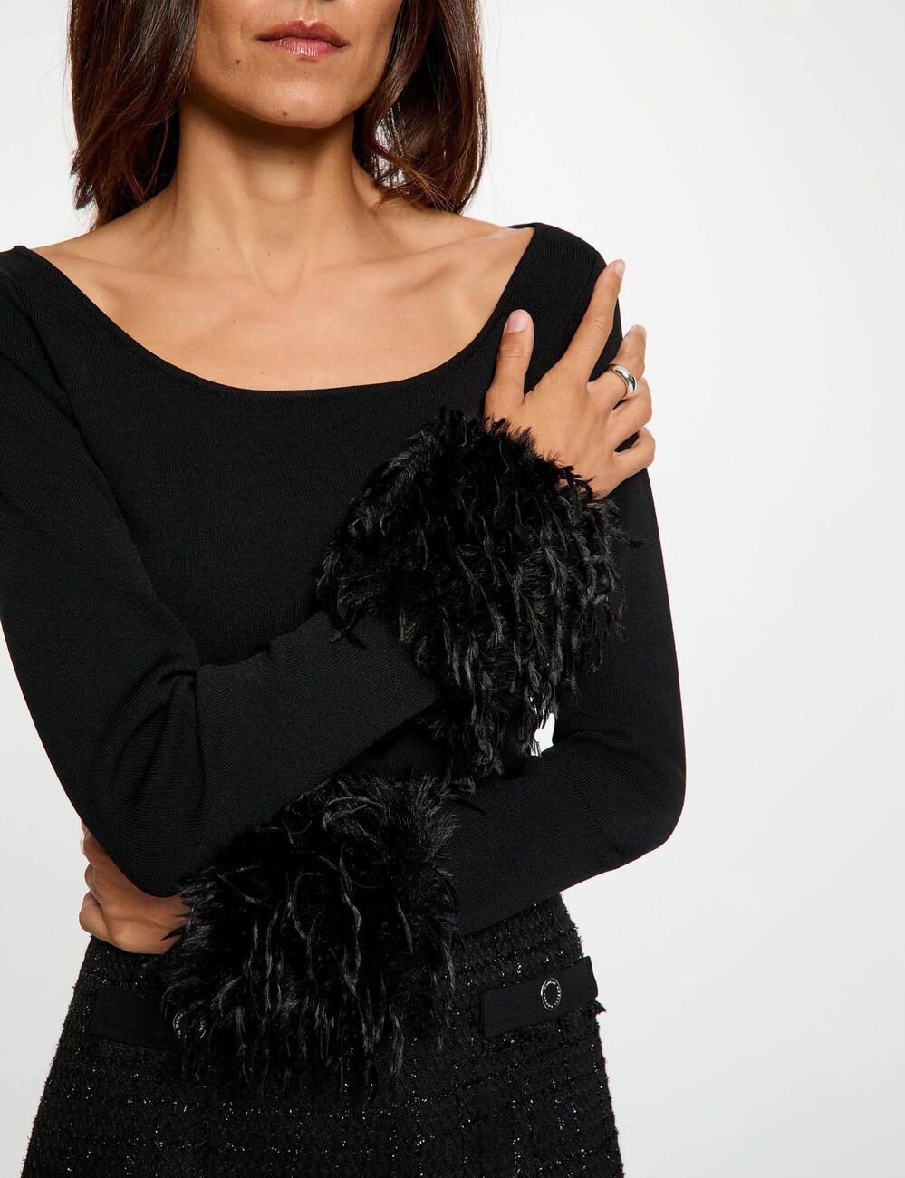 Langarm-Pullover mit U-Ausschnitt schwarz damen