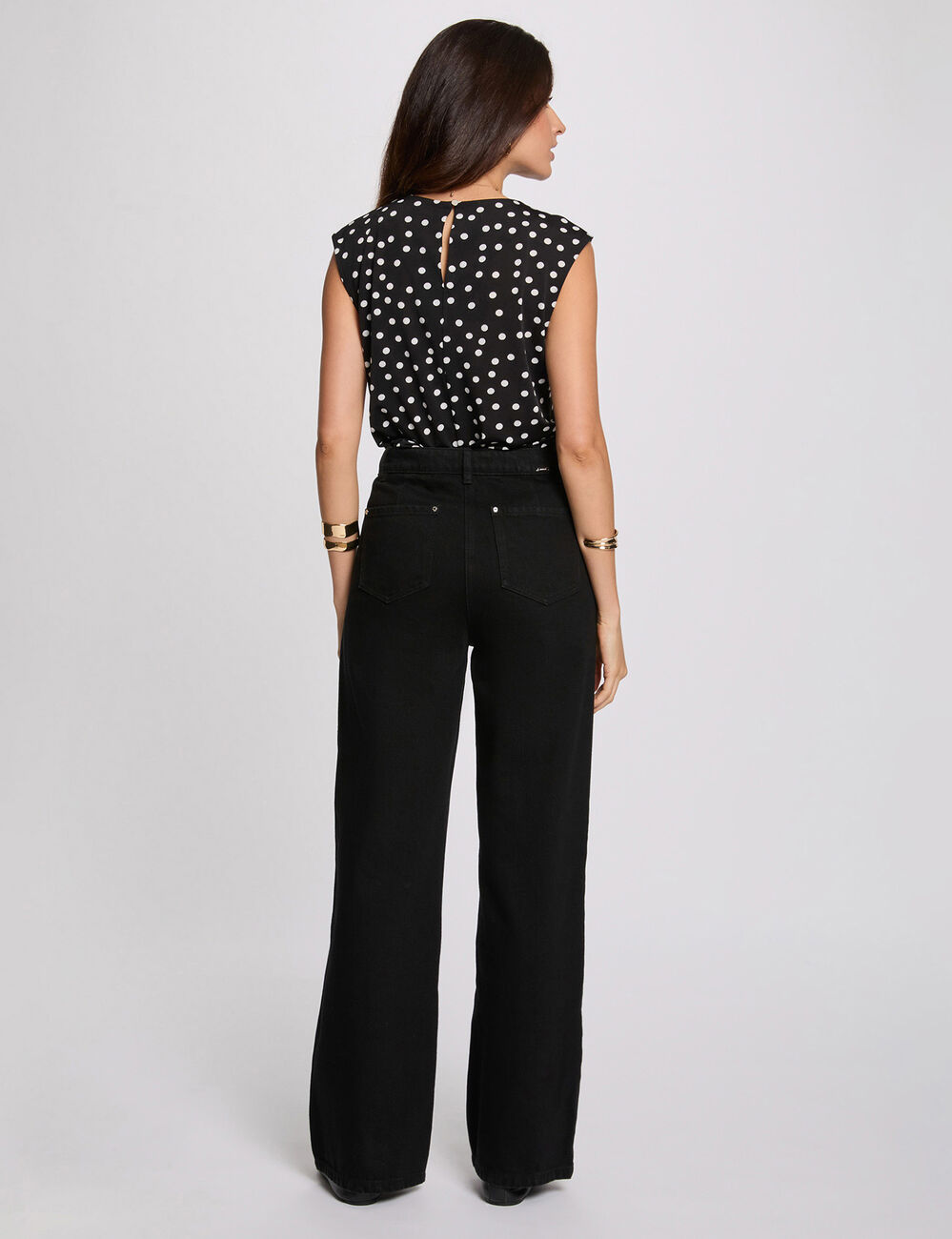 T-shirt court sans manches noir femme