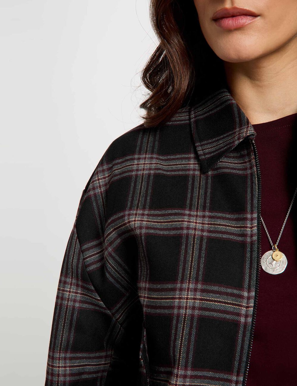Blouson &agrave; carreaux noir femme