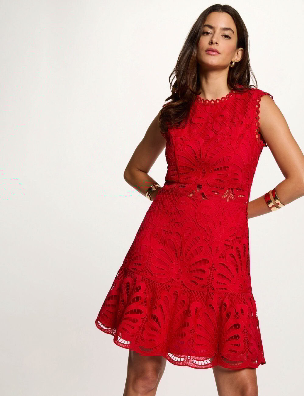 Robe courte trap&egrave;ze dentelle rouge femme