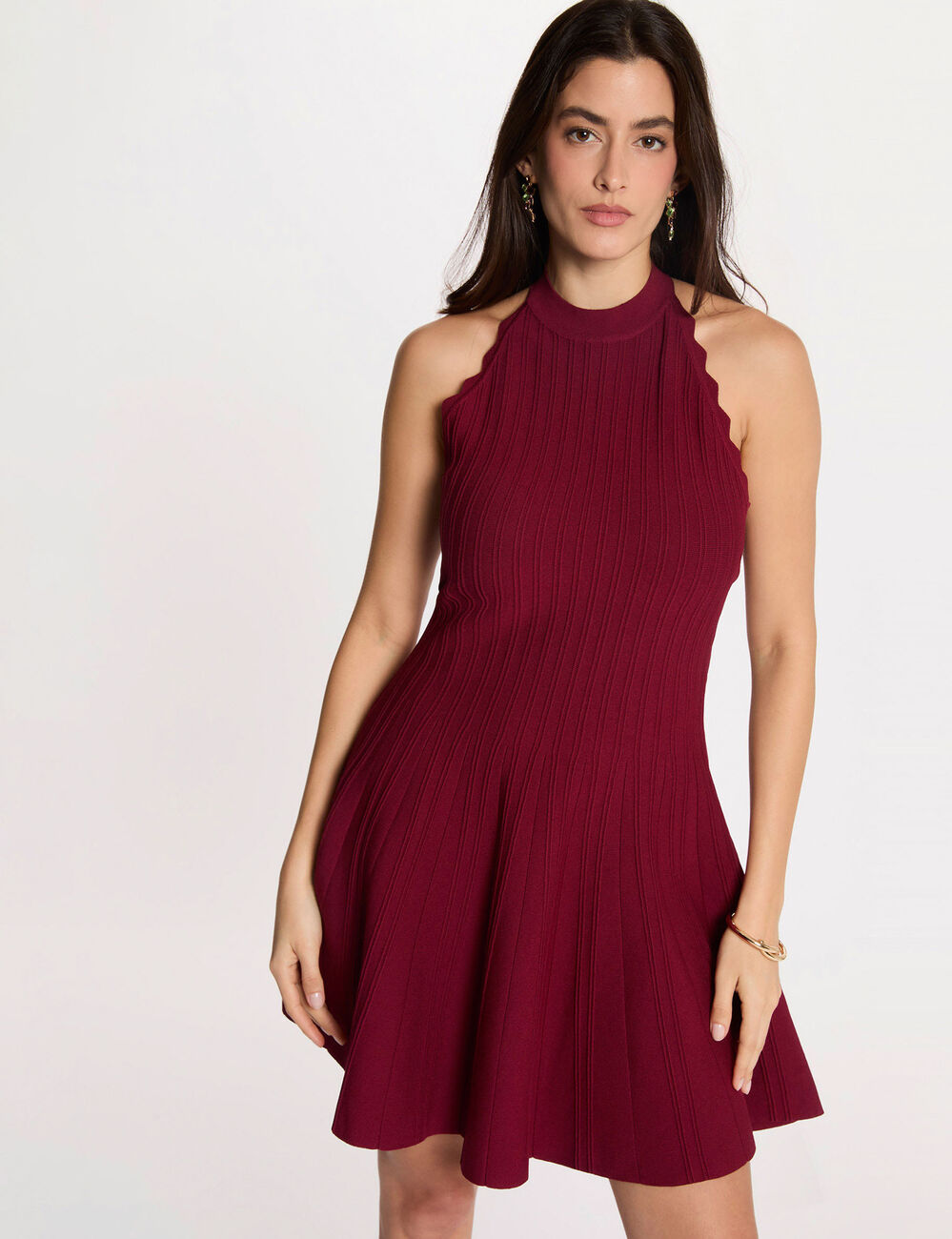 Robe tricot &eacute;vas&eacute;e sans manches bordeaux femme