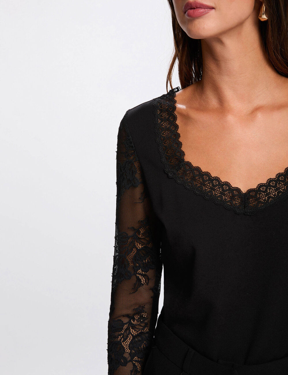 T-Shirt aus Spitze mit Herzausschnitt schwarz damen