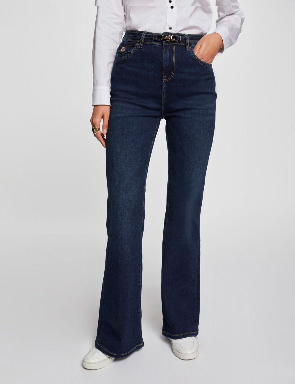 Flared Jeans mit hoher Taille rohes denim damen