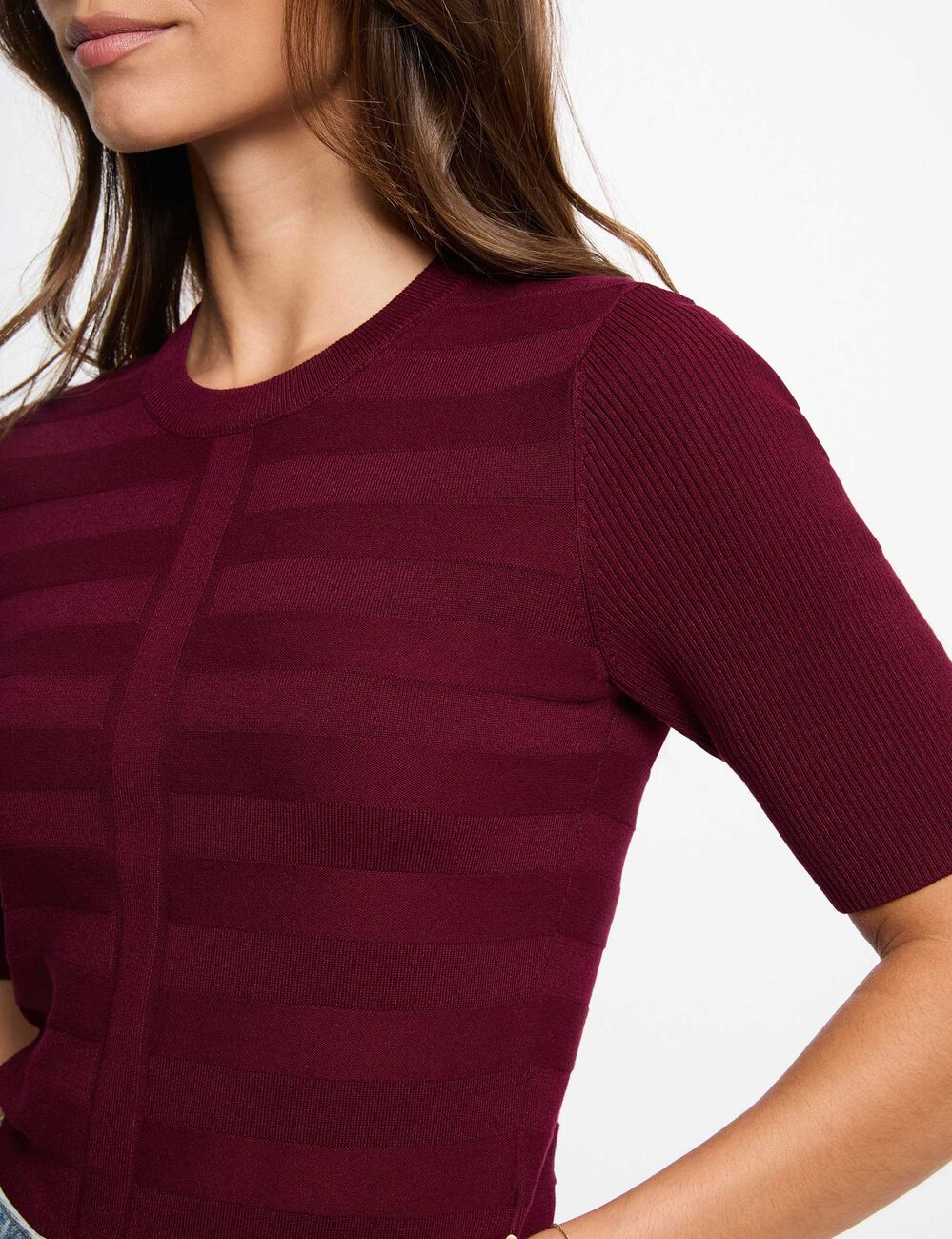 Pull col rond manches courtes bordeaux femme