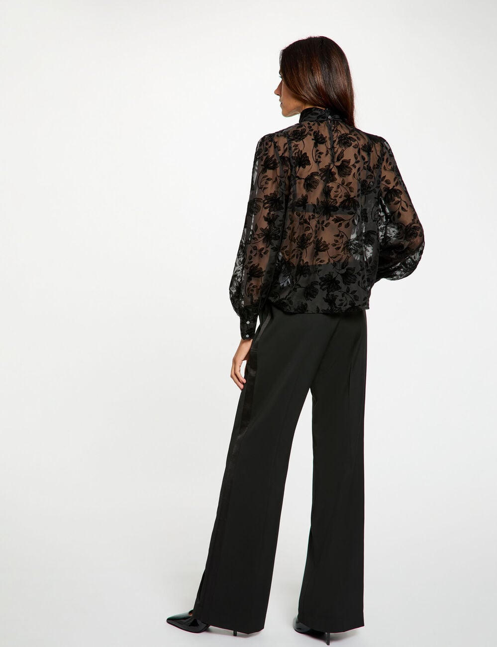 Chemise col lavalli&egrave;re noir femme