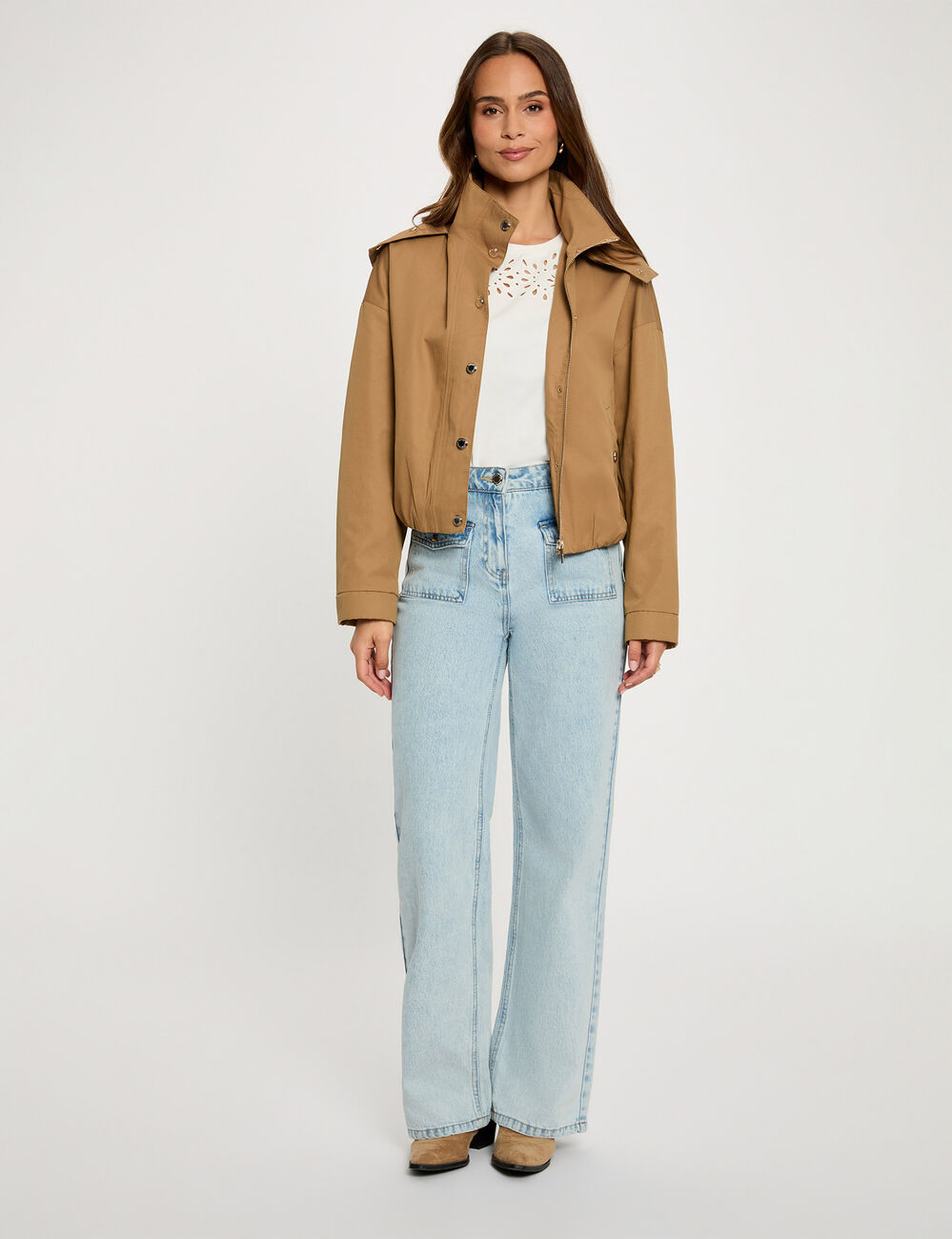 Kurze Jacke mit Stehkragen kamel damen