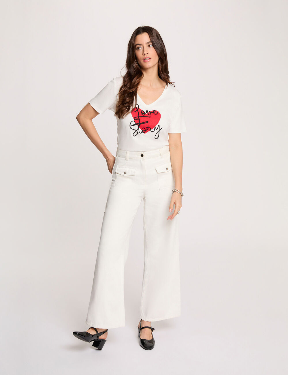 T-Shirt mit V-Ausschnitt weiss damen