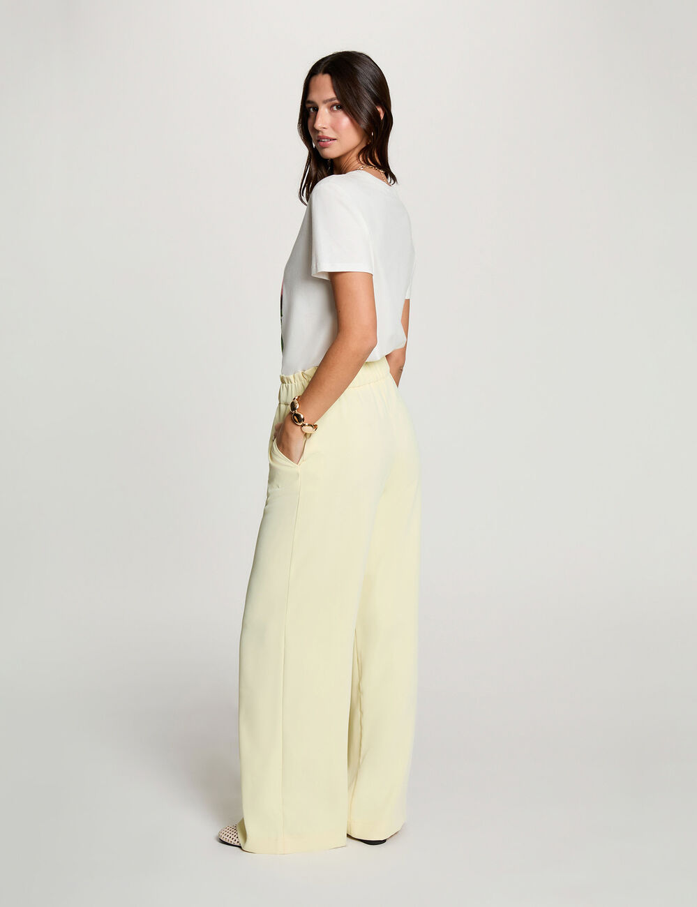 Pantalon large &agrave; fronces jaune pastel femme