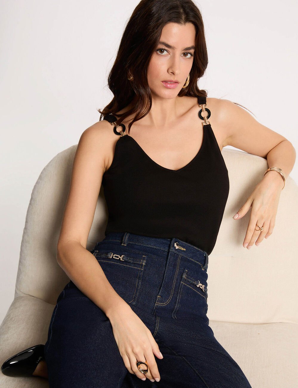 Tailliertes Tanktop mit V-Ausschnitt schwarz damen