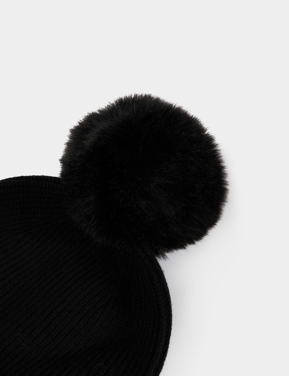 Bonnet fausse fourrure noir femme