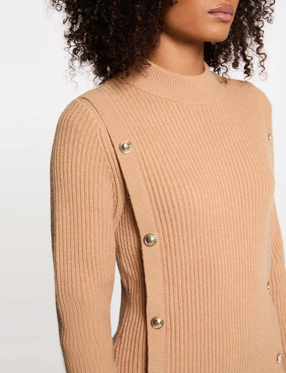 Kurzes Strickkleid mit Rundhals beige damen