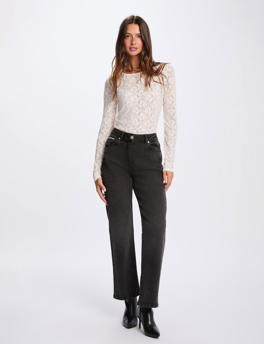 Tailliertes Spitzen-T-Shirt elfenbein damen