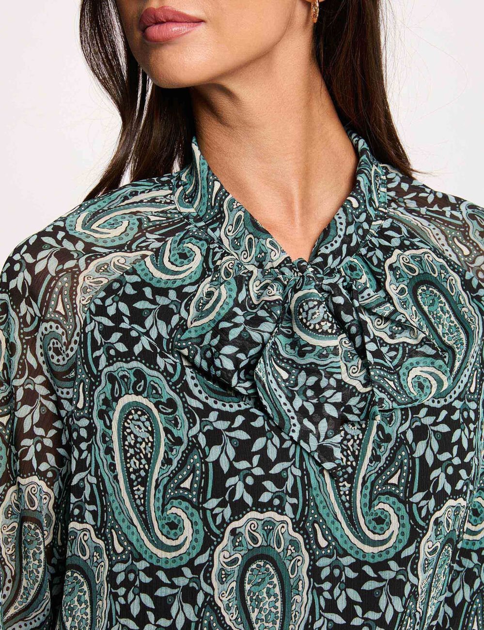 Kurzes kleid mit lavalli&egrave;re-kragen mehrfarbig damen