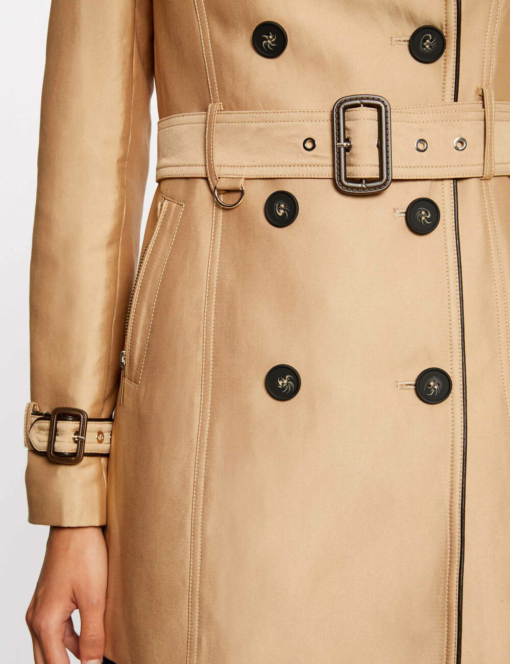 Trench droit boutonn&eacute; et ceintur&eacute; beige femme