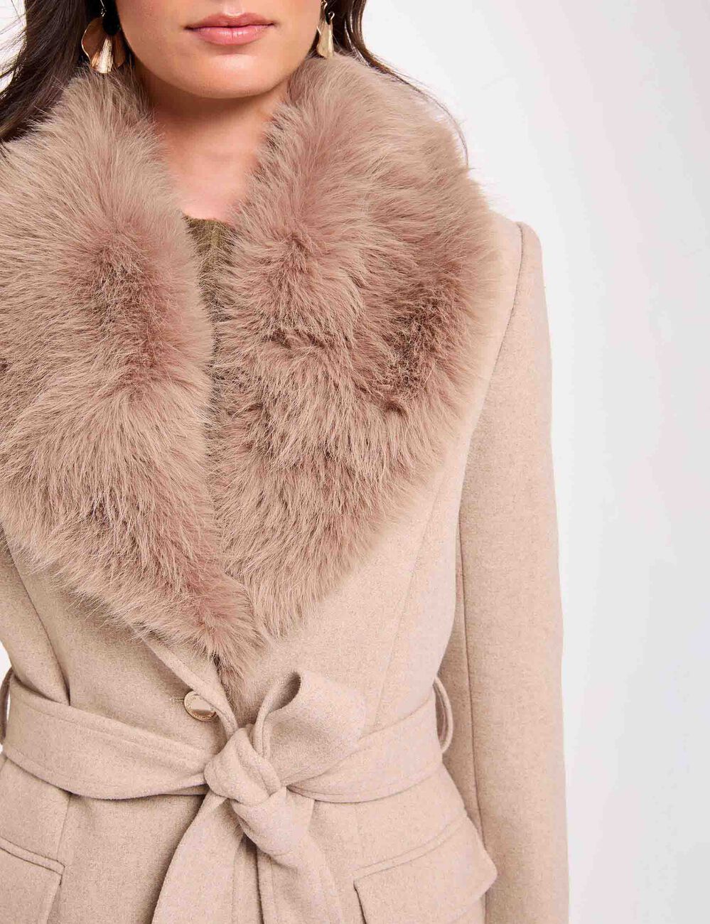 Langer Mantel mit G&uuml;rtel beige damen