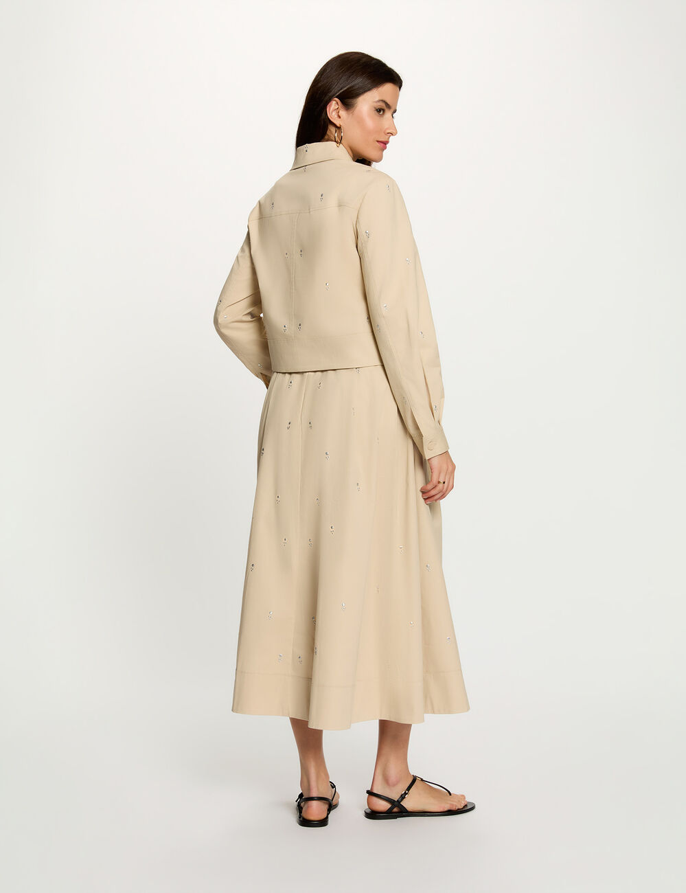 Kurz geschnittene Jacke mit Nieten beige damen