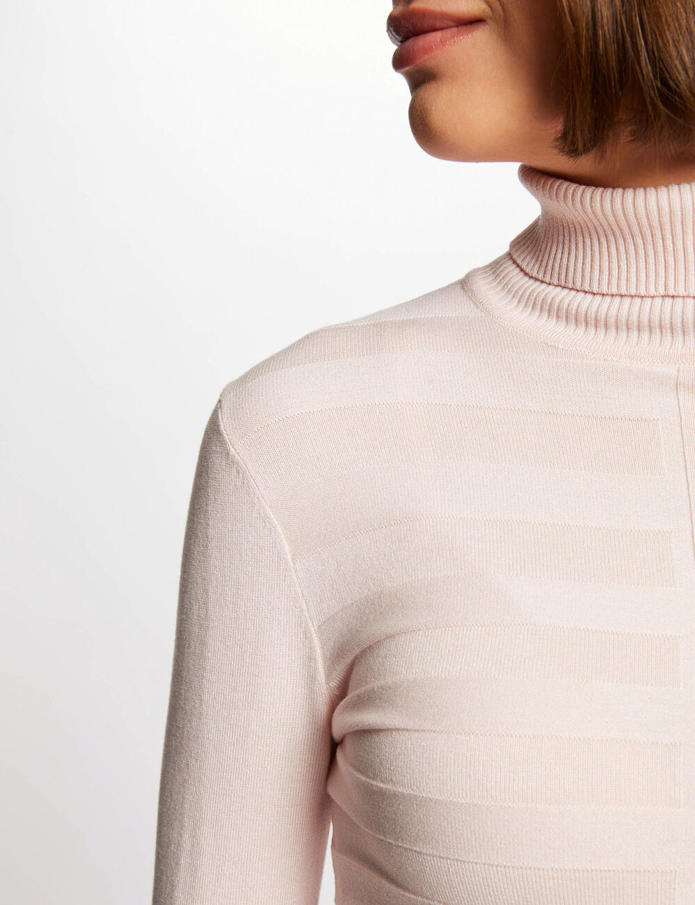Enganliegender Rollkragenpullover rosa damen