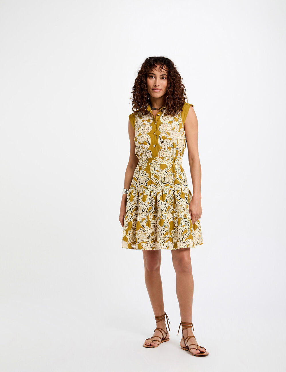 Robe trapèze brodée vert kaki femme
