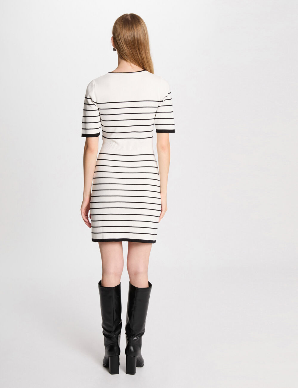 Kurzes, gestreiftes Strickkleid weiss damen