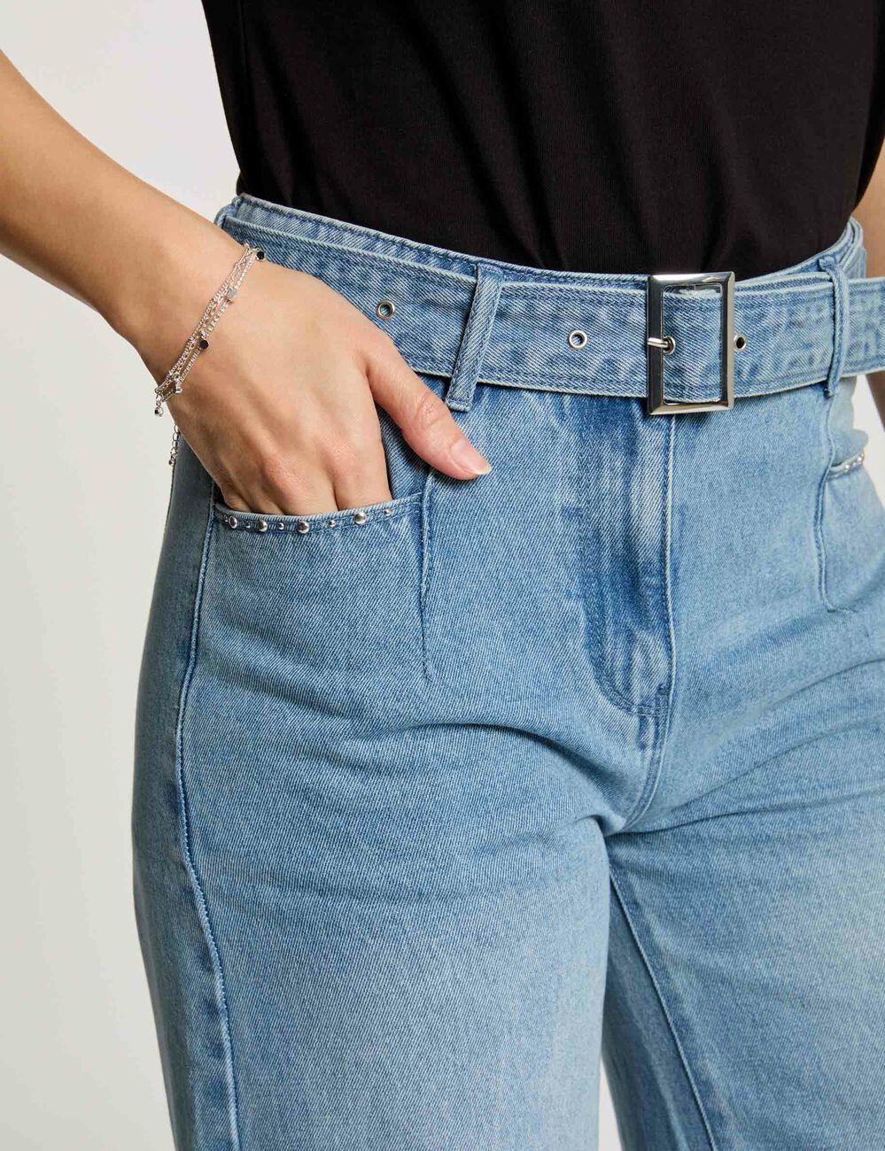 Jeans large 7/8ème ceinturé denim bleach femme