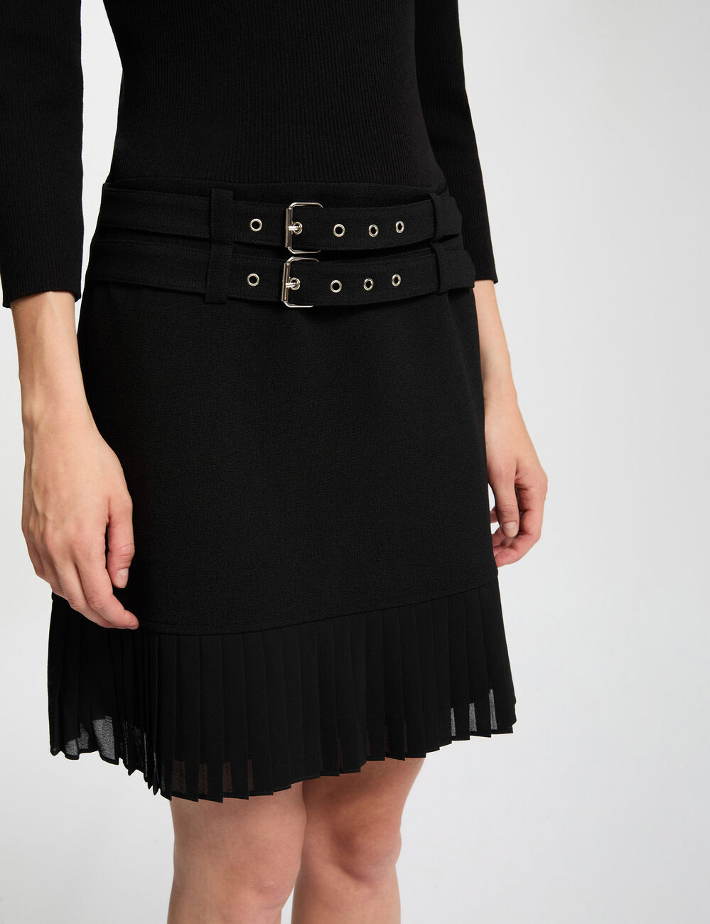 Robe courte pliss&eacute;e noir femme