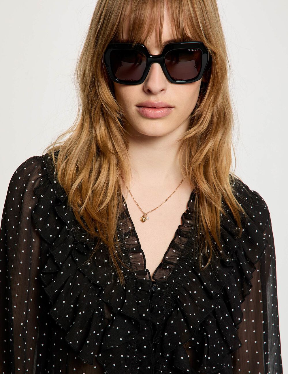 Bedrucktes Hemd mit V-Ausschnitt schwarz damen