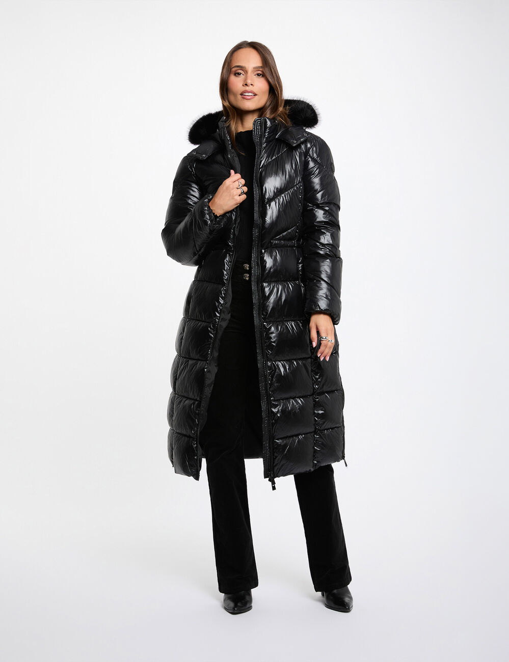 Lange Daunenjacke mit Kunstfell schwarz damen