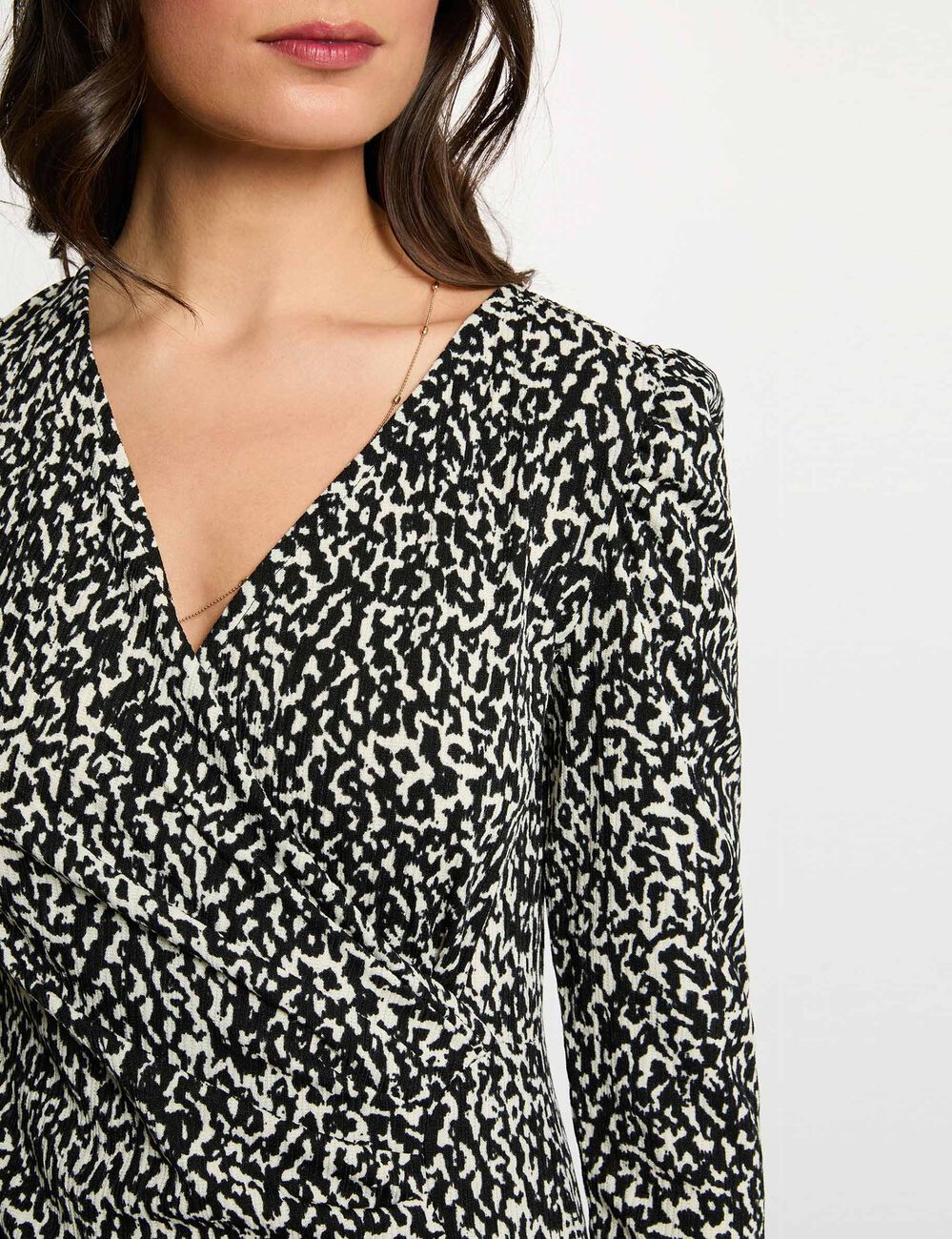 Robe courte ajust&eacute;e multicolore femme