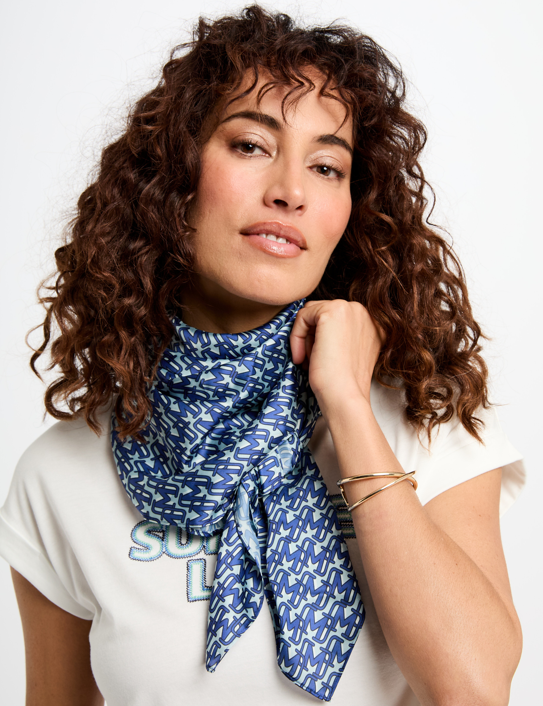 bedruckter satintuch blau damen Bedruckter Satintuch blau damen