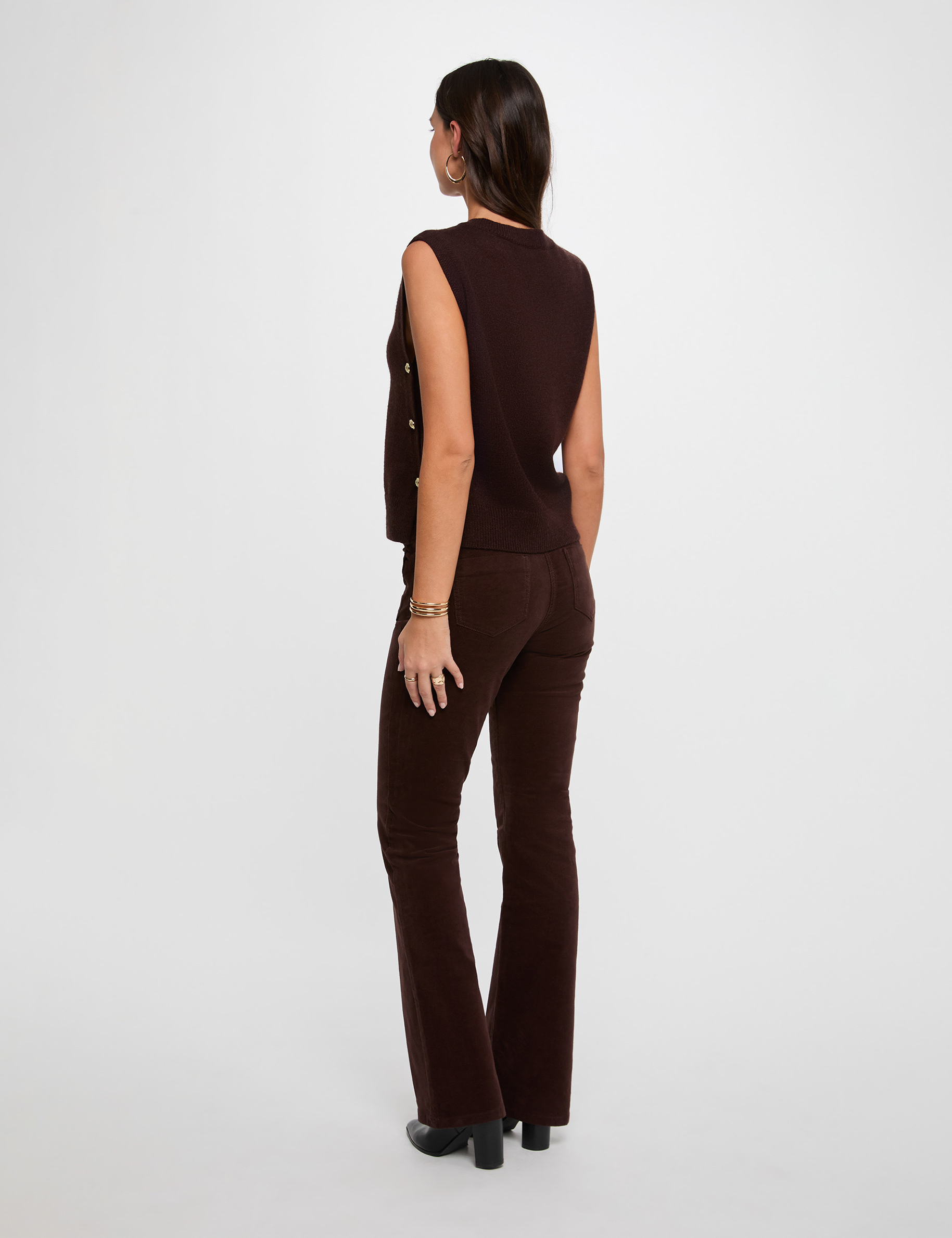 Figurbetonte Samthose dunkelbraun damen