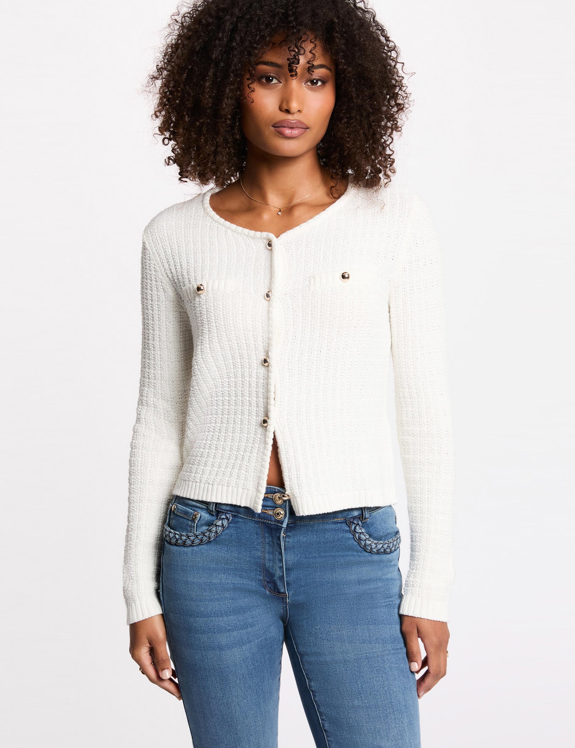 Taillierte Strickjacke mit Kn&ouml;pfen weiss damen