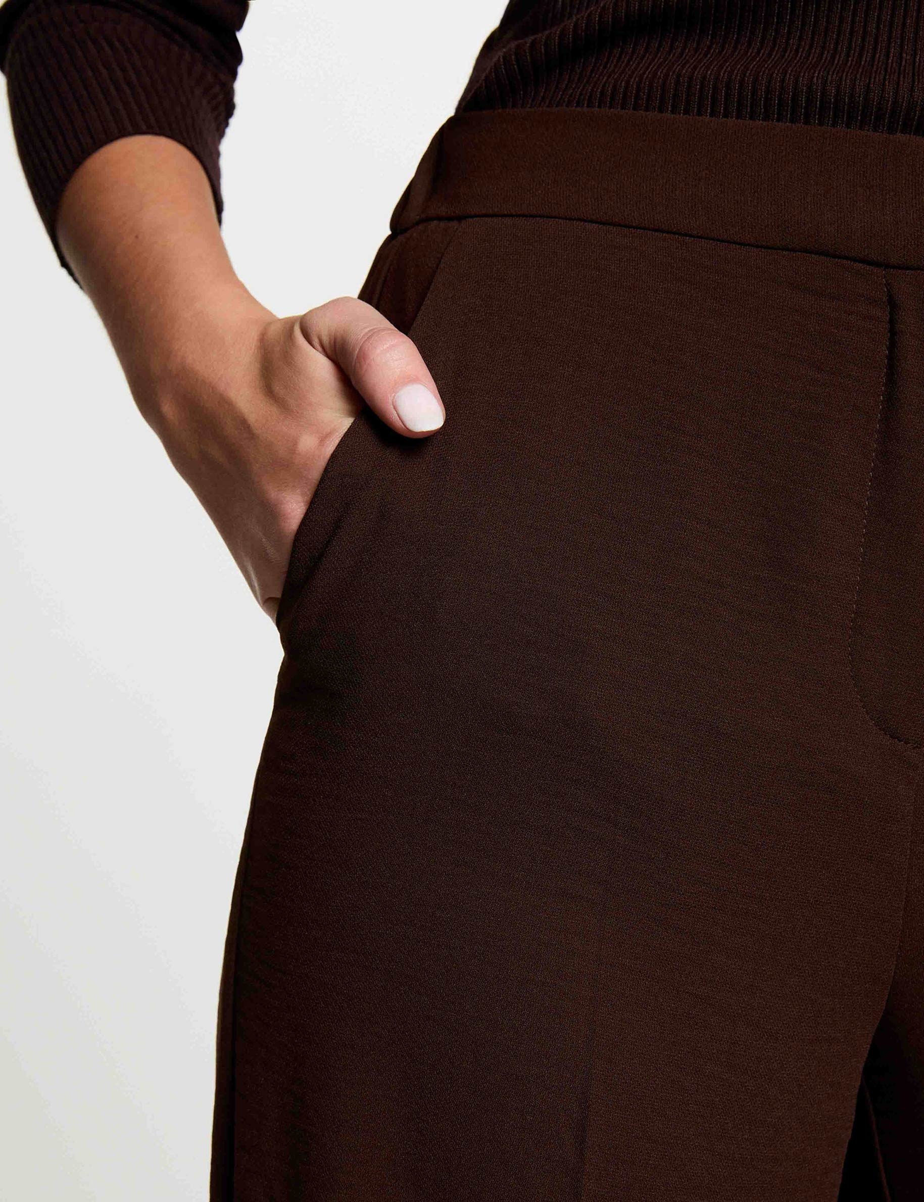 Pantalon large fluide marron fonc&eacute; femme