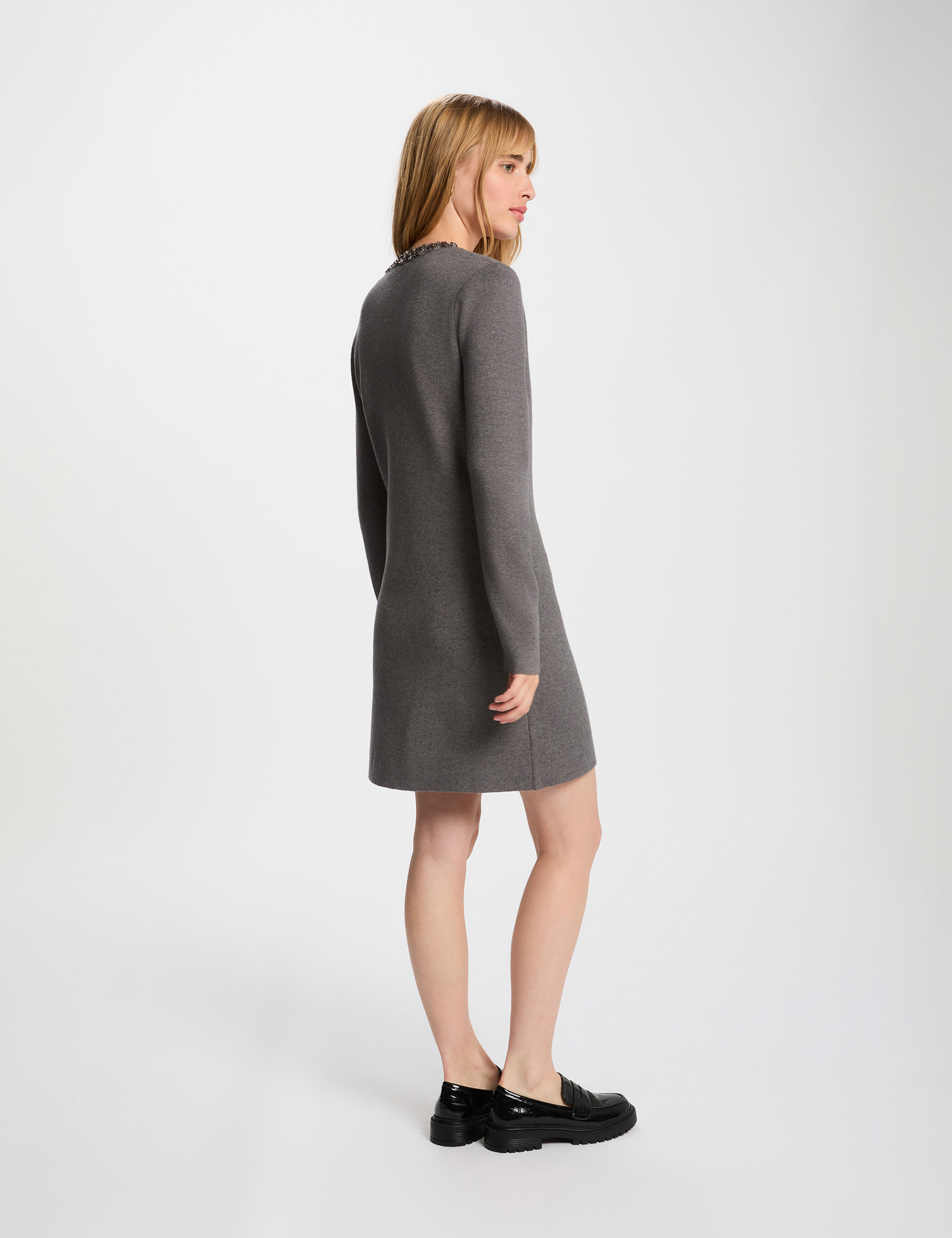 Robe tricot col rond gris fonc&eacute; femme
