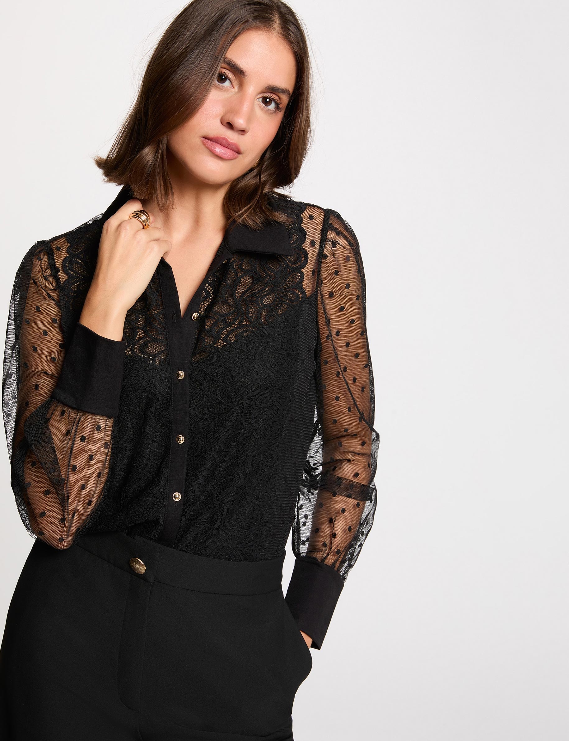 T-Shirt mit Spitzen und langen &Auml;rmeln schwarz damen