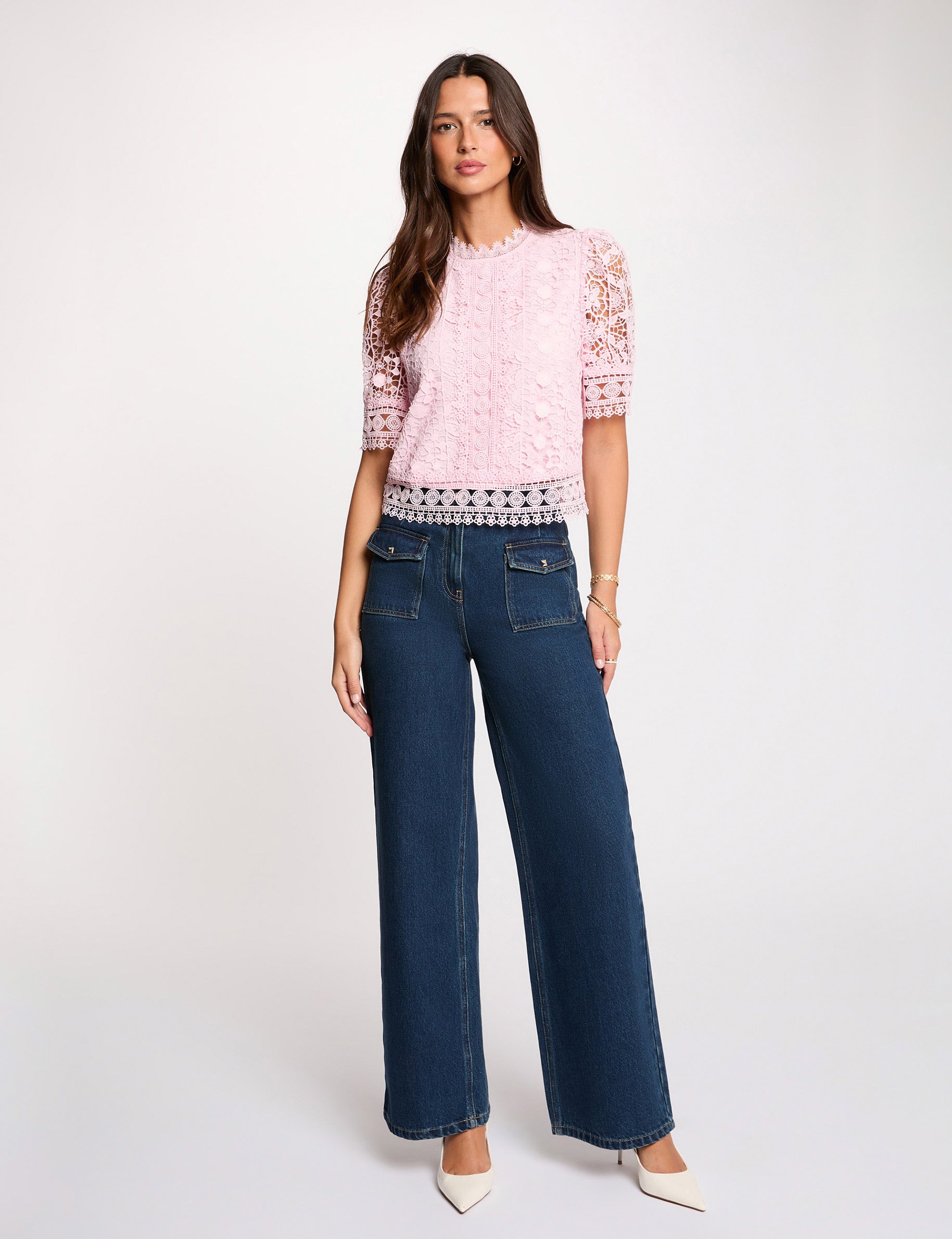 Blouse manches courtes en dentelle rose femme