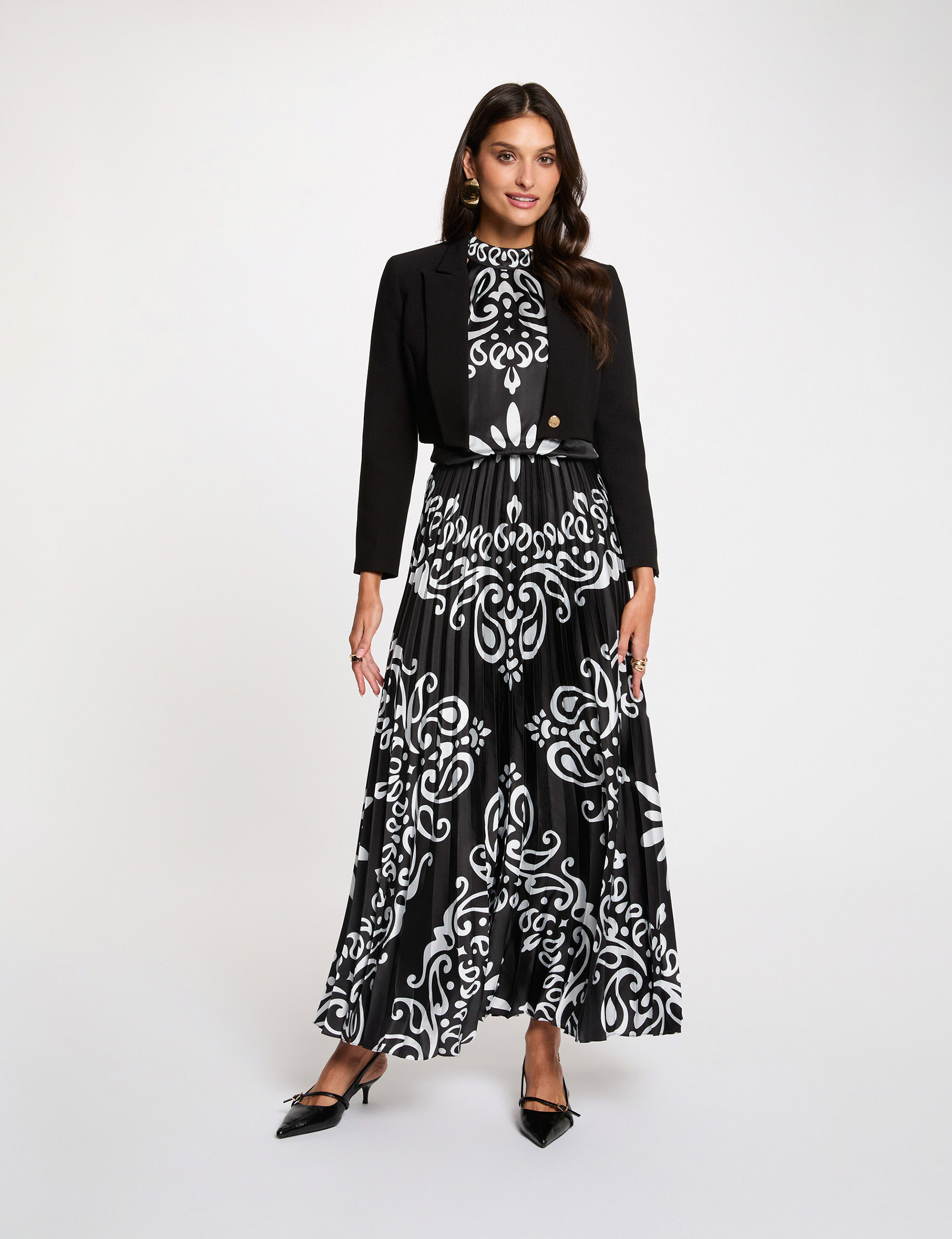 Gerade kurze Jacke mit Umlegekragen schwarz damen