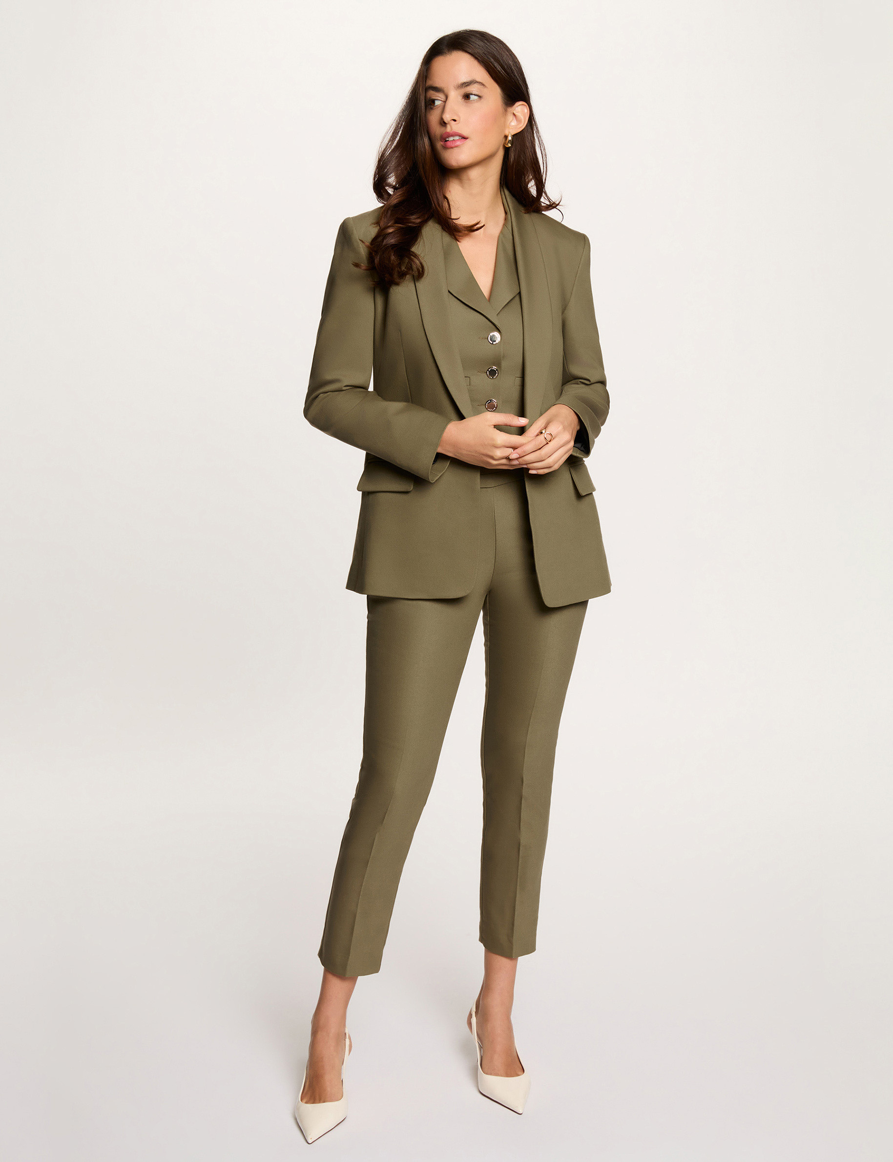 Kurze Jacke mit Schalkragen khakigr&uuml;n damen