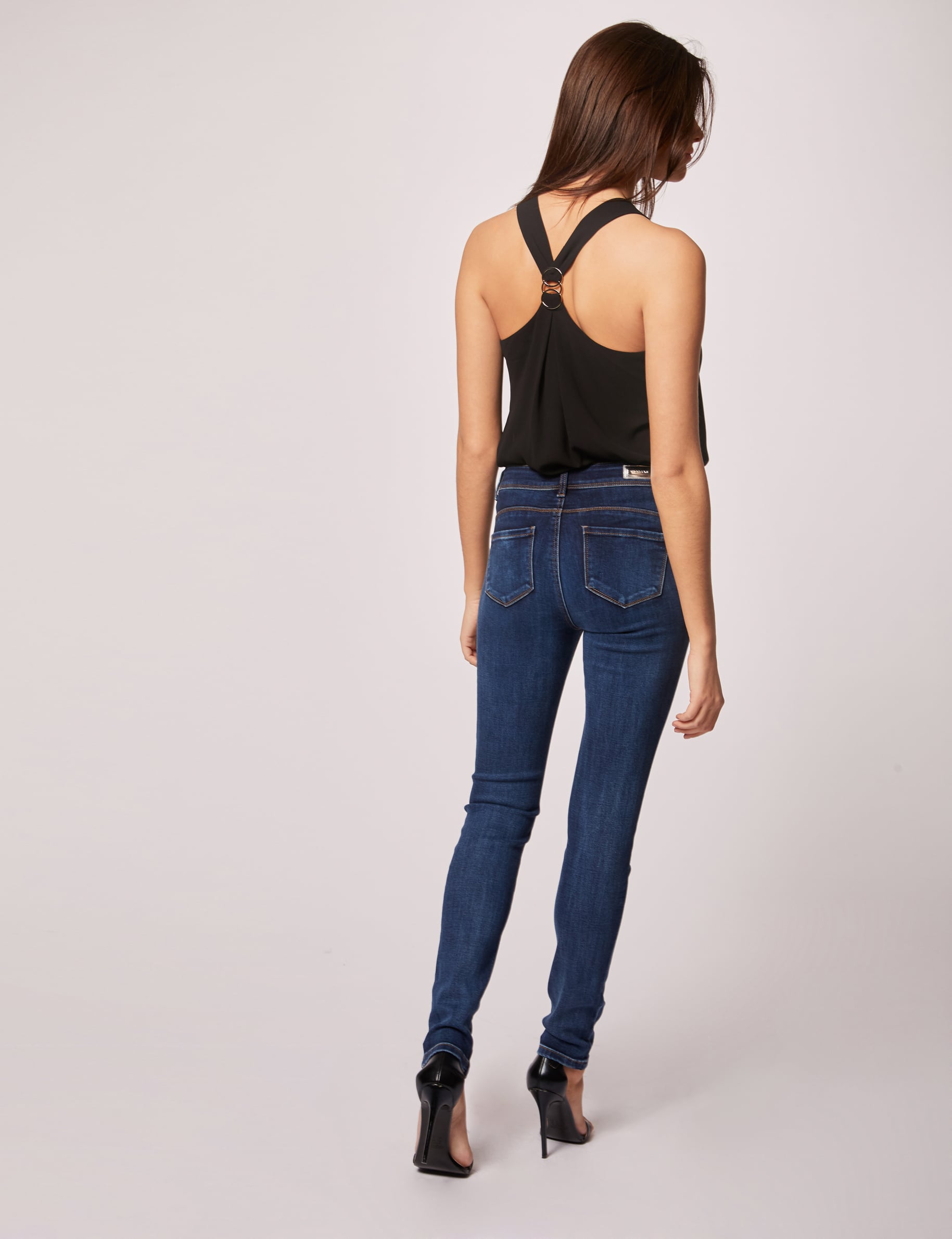 Jeans slim taille standard &agrave; poches jean stone femme
