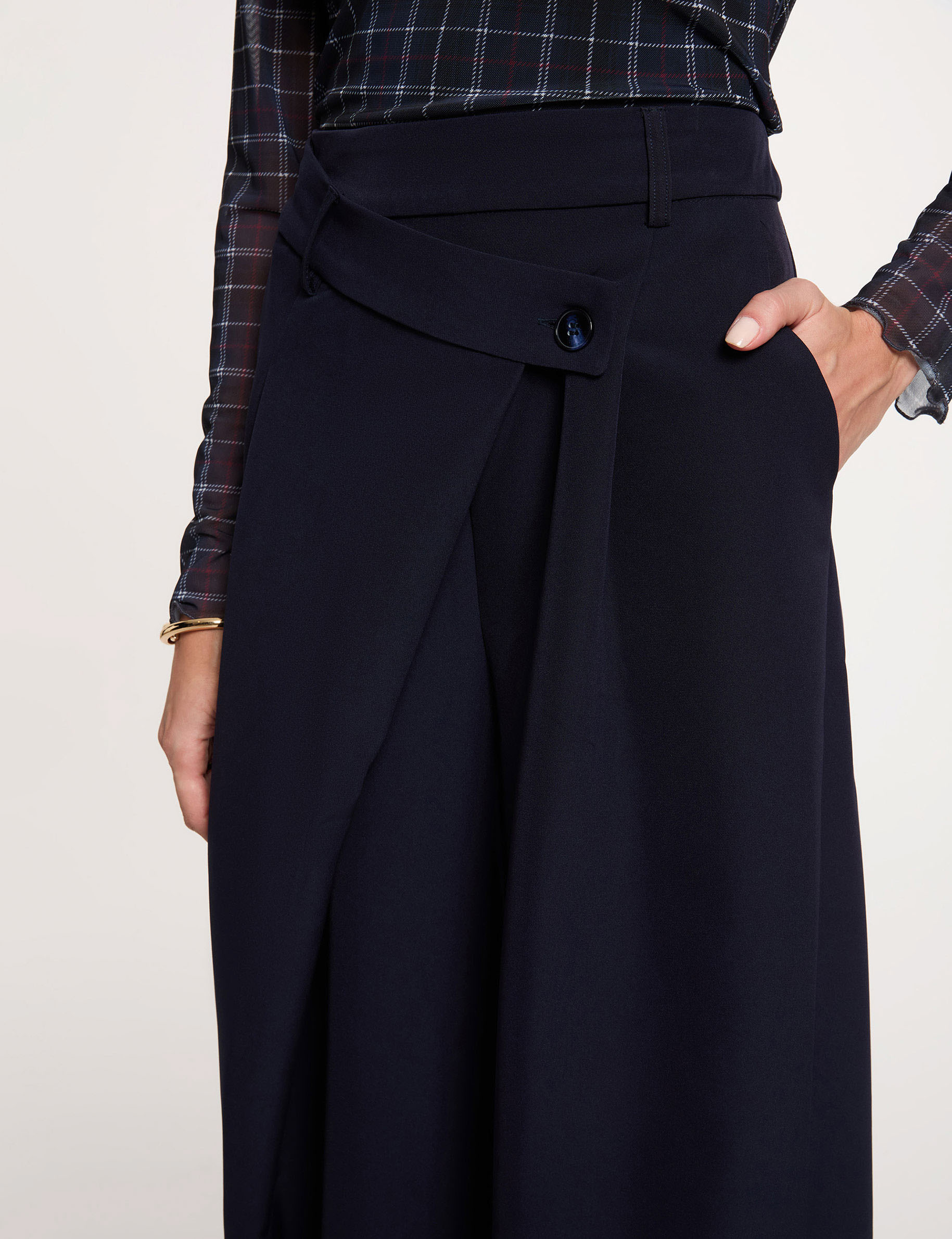 Weit geschnittene hochgeschnittene Hose marineblau damen